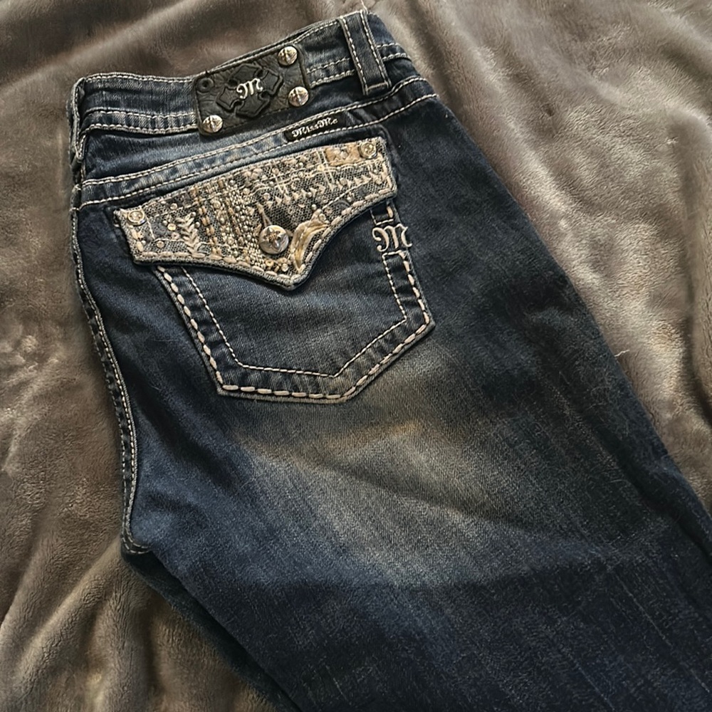MissMe size 32 bootcut jeans. Worn just a couple times. Lost button on back tag.